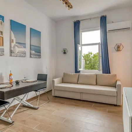 Apartment Stefanos House *